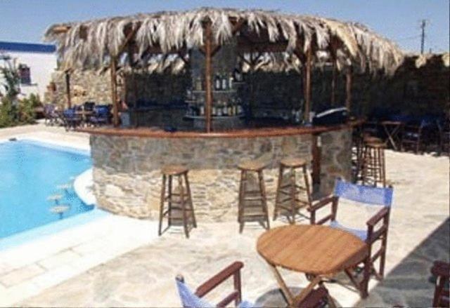 Amfitrion Hotel Vári 외부 사진