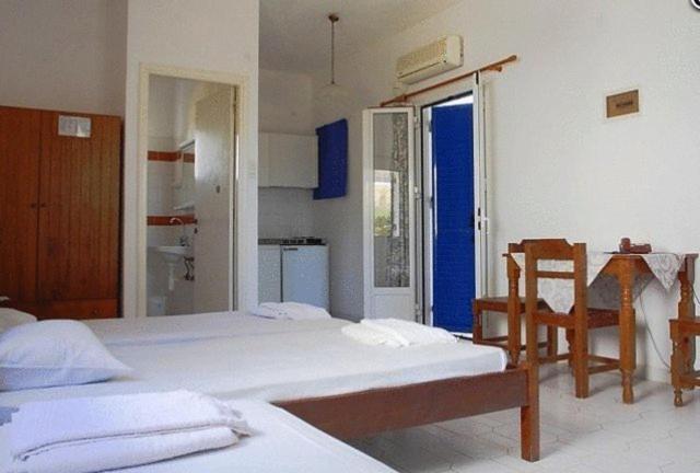 Amfitrion Hotel Vári 객실 사진
