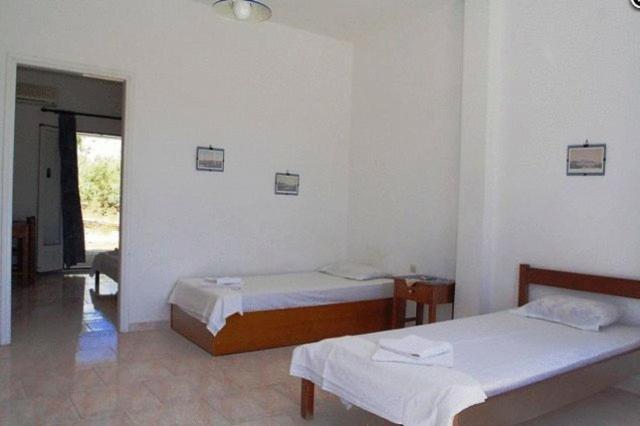 Amfitrion Hotel Vári 객실 사진